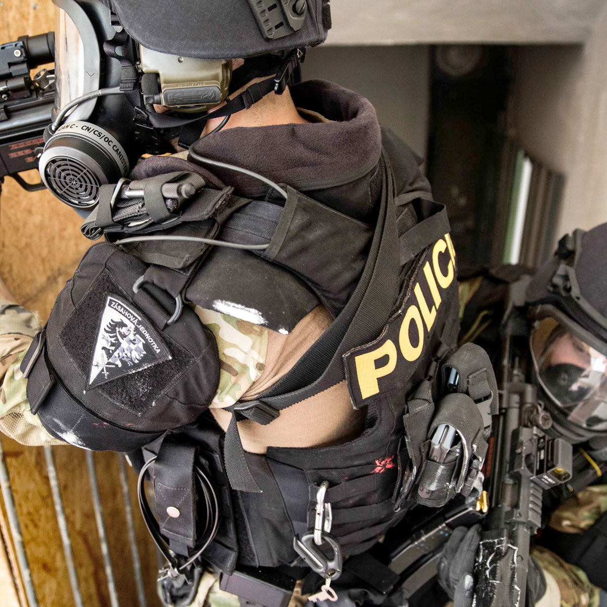 MIRA Safety CM-6M Tactical Gas Mask Full-Face Respirator for CBRN Defense Outdoor Tactical Australia